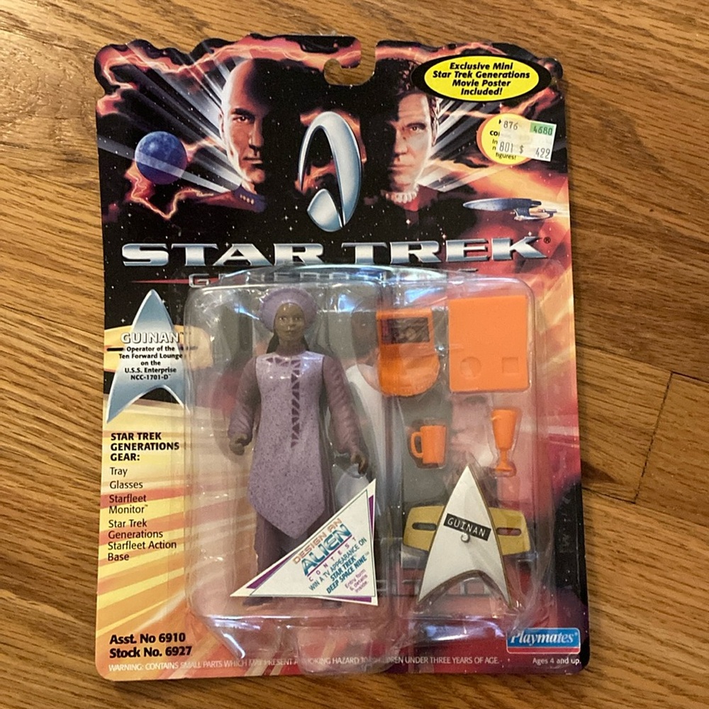NEW vintage NRFC Playmates Star Trek Generations Whoopi Goldberg Guinan Figure